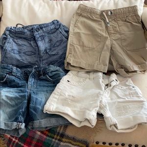4 pairs of 3t shorts